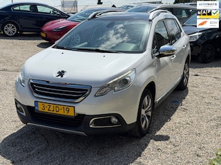 Peugeot 2008 1.6 VTi Allure Automaat Leer Carplay Clima Pano Cruise StoelVerwarming Trekhaak Nette Auto