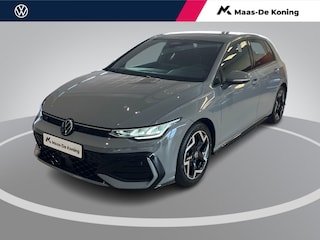 Volkswagen Golf 1.5eTSI/150PK R-Line DSG · Apple/Android Car Play · Trekhaak ·  Camera + Parkeersensoren · Stoelverwarming · Garantie t/m 24-09-2030 of 100000km.