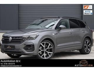 Volkswagen Touareg 3.0 TSi 4MOTION R Trekhaak Luchtvering Camera Nightvision