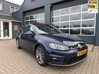 Volkswagen Golf 1.4 TSI Highline 2x R-Line / Pano / Trekhaak / NL auto met NAP .