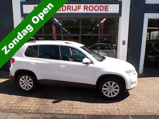 Volkswagen Tiguan 1.4 TSI Sport&Style LEES TEKST!
