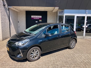 Toyota Yaris 1.5 Hybrid Active / NAVI / CAMERA / DEALER SERVICED / TREKHAAK