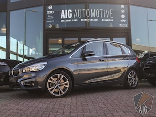 BMW 2-serie Tourer 225i xDrive High Executive | Trekhaak | H/K | HUD | Camera | Leder