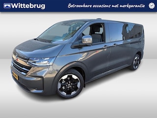 Volkswagen Transporter Caravelle 2.5 L2H1 eHybrid Style