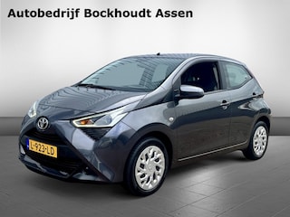 Toyota Aygo 1.0 VVT-i x-play | Apple Carplay