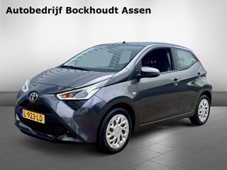 Toyota Aygo 1.0 VVT-i x-play | Apple Carplay