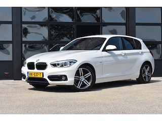 BMW 118i Centennial High Executive '16 LED Leder Clima Navi Cruise Inruil mogelijk