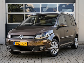 Volkswagen Touran 1.4 TSI Highline DSG | 1ste eig. | Leder | Xenon | Camera | 360 PDC | Stoelverwarming | Climate control