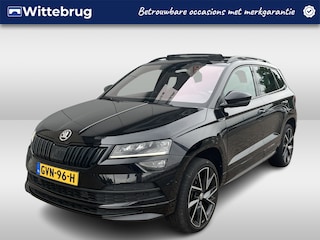 Skoda Karoq 1.5 TSI ACT Sportline / AUTOMAAT/ PANO/ TREKHAAK/ ACC/ PARK.SENSOR.V+A/ CAMERA/ STOELVERWARM./ ELEK.ACHTERKLEP/ SMARTLINK/ DODEHOEK/ KEYLESS/ RIJ-MODI/ DIGITAL DASH/ NAVI/ DAB/ CLIMA/ LED/ 19'' LMV