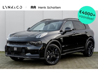 Lynk & Co 01 276PK More | 360 Graden Camera | Harman Kardon | Panoramadak | Elektrisch bedienbare voorstoel met geheugen | Keyless Entry | Getint glas | Adaptieve Cruise Control | Dodehoekassistent | Sfeerverlichting | Stuurwielverwarming | Stoelverwarming