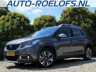 Peugeot 2008 1.2 PureTech Allure * Navi * Camera *