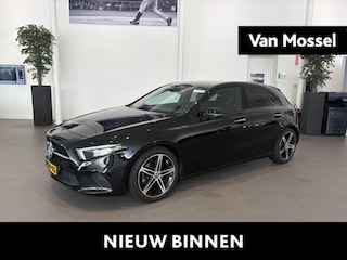 Mercedes-Benz A-klasse 180 Premium Plus | STOELVERWARMING | SFEERVERLICHTING | CRUISE CONTROL | ACHTERUITRIJCAMERA | VOL LEER |