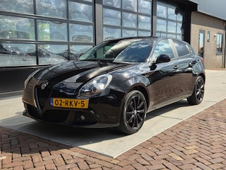 Alfa Romeo Giulietta 1.4 T 170 PK Distinctive | MAXTON Design