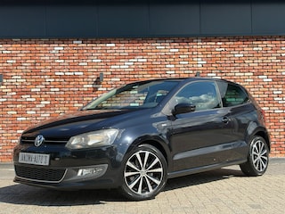 Volkswagen Polo 1.2 TSI BlueMotion Match 105PK Cruise Stoelverw Airco Pdc LMV Uitstraling!
