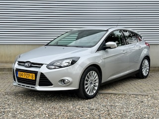 Ford Focus 1.6 TI-VCT Titanium [ ecc,cruise,17``lmv ]