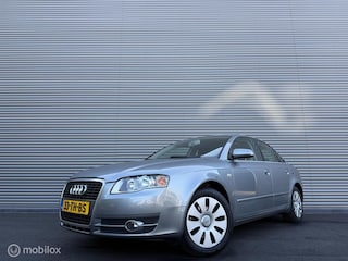 Audi A4 Limousine 2.0 Pro Line Business | Trekhaak | Clima | Cruise | NAP | 3 eig
