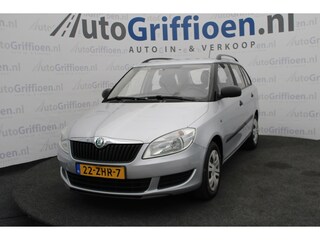 Skoda Fabia Combi 1.2 TSI Arctic nette stationcar met trekhaak
