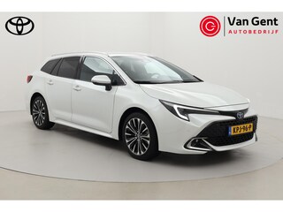 Toyota Corolla Touring Sports Hybrid 140 Dynamic | Trekhaak | Dodehoek detectie | Apple Carplay / Android Auto | Stoel-/stuurverwarming | Parkeersensoren voor/achter | Adaptive Cruise | Keyless | Clima | Camera | Full LED | 17 inch
