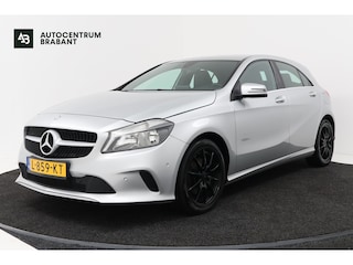 Mercedes-Benz A-klasse 200 (NAVIGATIE, STOELVERWARMING, PARKEERSENSOREN, CRUISE, MULTIMEDIA)