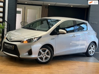 Toyota Yaris 1.5 Full Hybrid Aspiration NL Auto Camera Dealeronderhouden