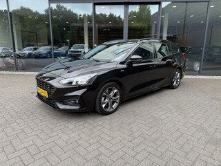 Ford Focus 1.0 EBH ST-Line,Navi,Clima,Cruise,Trekhk,Keyless,Camera,Lane Ass.,Carplay,