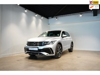 Volkswagen Tiguan 1.4 TSI eHybrid R-Line Pano|Leer|Trekhaak|360