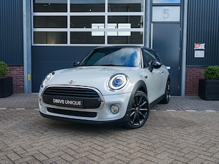 Mini Cooper 3-Deurs 1.5 Chili