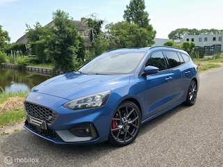 Ford Focus Wagon 2.3 EcoBoost ST-3 / B&O / Carplay / Camera