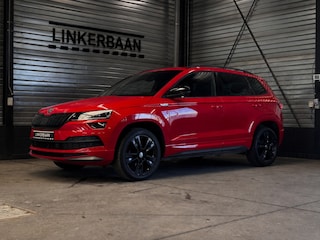 Skoda Karoq 1.5 TSI ACT Sportline | Panodak | Trekhaak | Stoelverwarming |