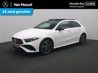 Mercedes-Benz A-klasse 250 e Business Solution AMG / Premium Plus/ Panoramadak/ Night/ Memory/ Head Up/ 360 camera/ Sfeerverlichting