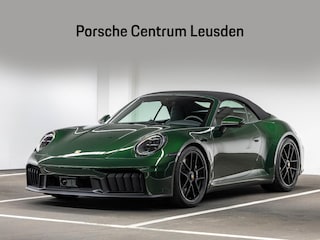 Porsche 911 Carrera 4 GTS Cabriolet