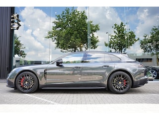Porsche Panamera Sport Turismo 4.0 GTS / Panoramadak / Sportuitlaat