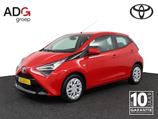 Toyota Aygo 1.0 VVT-i x-play limited | Airco | Achteruitrijcamera | Bluetooth telefonie en muziek streaming |