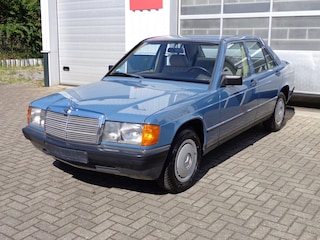 Mercedes-Benz 190-serie 2.0 zeer nette originele auto belastingvrij
