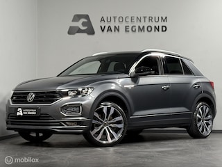 Volkswagen T-Roc 1.5 TSI DSG R-LINE | AD. CRUISE | APPCNNCT