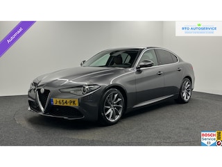 Alfa Romeo Giulia 2.0T Super LEER NAVI CRUISE CAMERA 77000 KM.