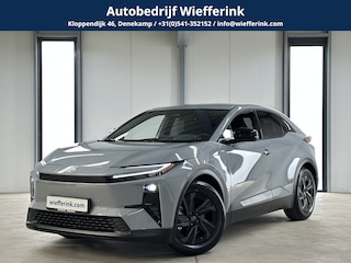 Toyota C-HR First Edition 77 kWh | Navi | Acc | Camera | el. achterklep |