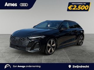 Audi A5 Avant 2.0 368pk e-hybrid quattro S edition Competition RS Carbon Styling Pack | Surround view cameras | Sportstoelen met stiksel in rood