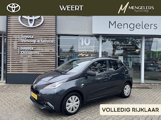 Toyota Aygo 1.0 VVT-i x-now