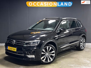 Volkswagen Tiguan 2.0 TSI 4Motion Highline R-LINE 220PK|PANO|TREKHAAK|CAMERA|LEDER|MEMORY|DYNAUDIO|HUD|ACC|CARPLAY|20INCH|
