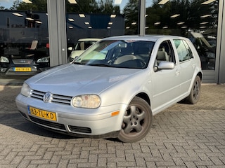 Volkswagen Golf 2.0 Highline Automaat!!