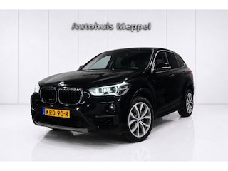 BMW X1 sDrive20i Advantage*Sportstoelen*PDC*LED+*Naviegatie