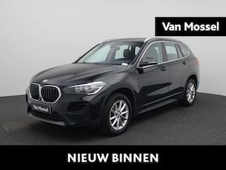 BMW X1 sDrive18i (100 kW) | Airco | Navigatie | Parkeersensoren |
