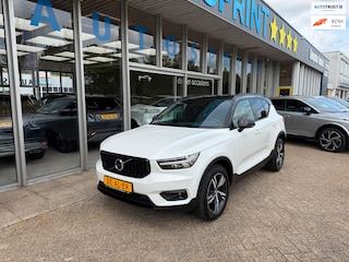Volvo XC40 1.5 T2 R-Design TREKHAAK , NAVIGATIE , CAMERA ,