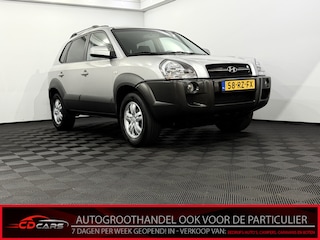 Hyundai Tucson 2.0i Style Clima, Cruise control, Radio, Lichtmetalen velgen, Mistlamp, Trekhaak