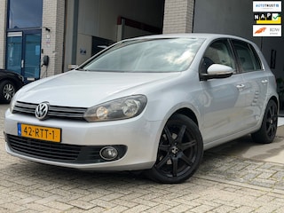 Volkswagen Golf 1.2 TSI Comfortline BlueMotion/ nap/ 3e EIG/ dealeronderhouden/ 1jaar apk/ zeer nette auto/ volle opties.