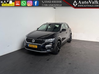 Volkswagen T-Roc 1.5 TSI Sport. Trekhaak 20´´