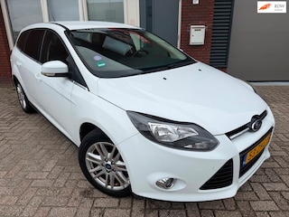 Ford Focus Wagon 1.0 EcoBoost Titanium / Navi / PDC / Clima / Cruise / NAP