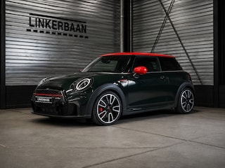 Mini John Cooper Works 2.0 231pk | Facelift | Alle opties | Panodak | H&K | Black Pack