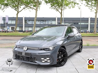 Volkswagen Golf GTE 1.5 eHybrid 272PK | Panodak | Leer | Stoel Ventilatie | Head-up | Keyless | Camera | Memory | IQ Light | Stoel&Stuurverwarming |